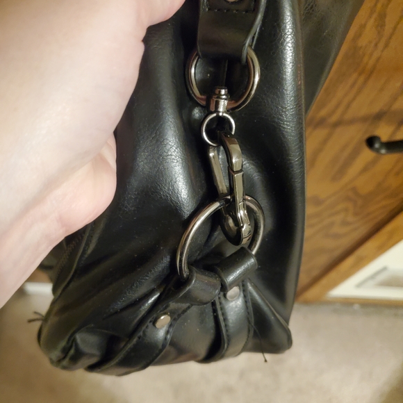 Black Pleather Crossbody Bag - Picture 8 of 10